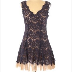 Betsy & Adam - Perfect Lace cocktail dress